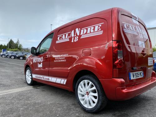 NOUVEAU UTILITAIRE CALANDRE18