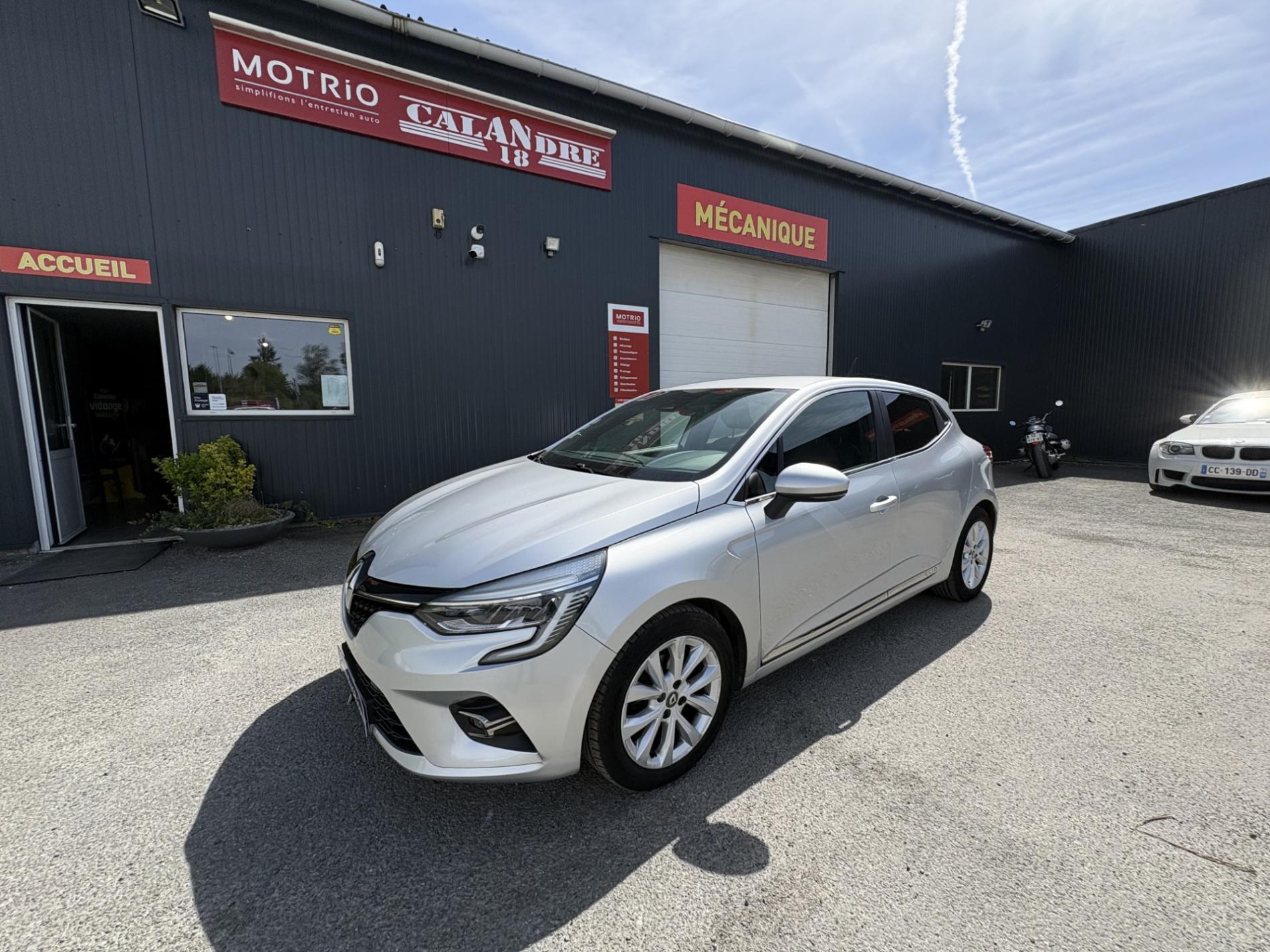 RENAULT CLIO